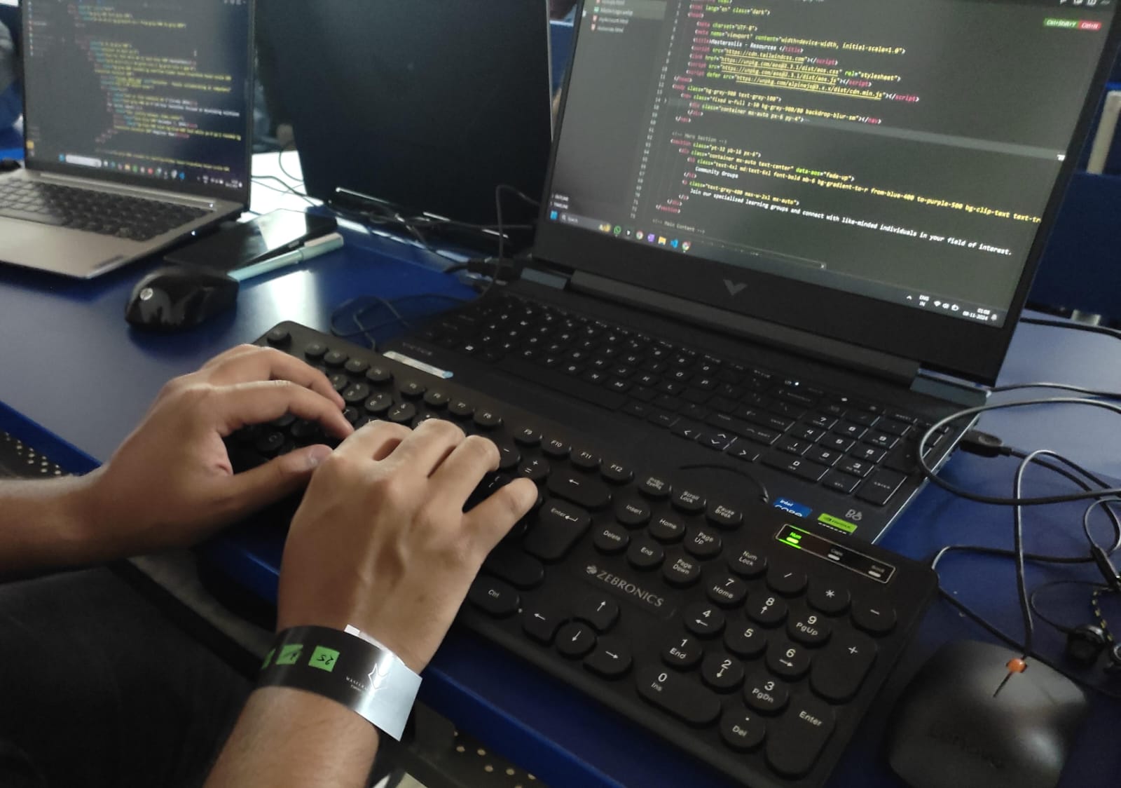 Hackathon - Team brainstorming